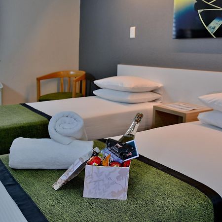 Road Lodge Umhlanga Ridge ダーバン エクステリア 写真