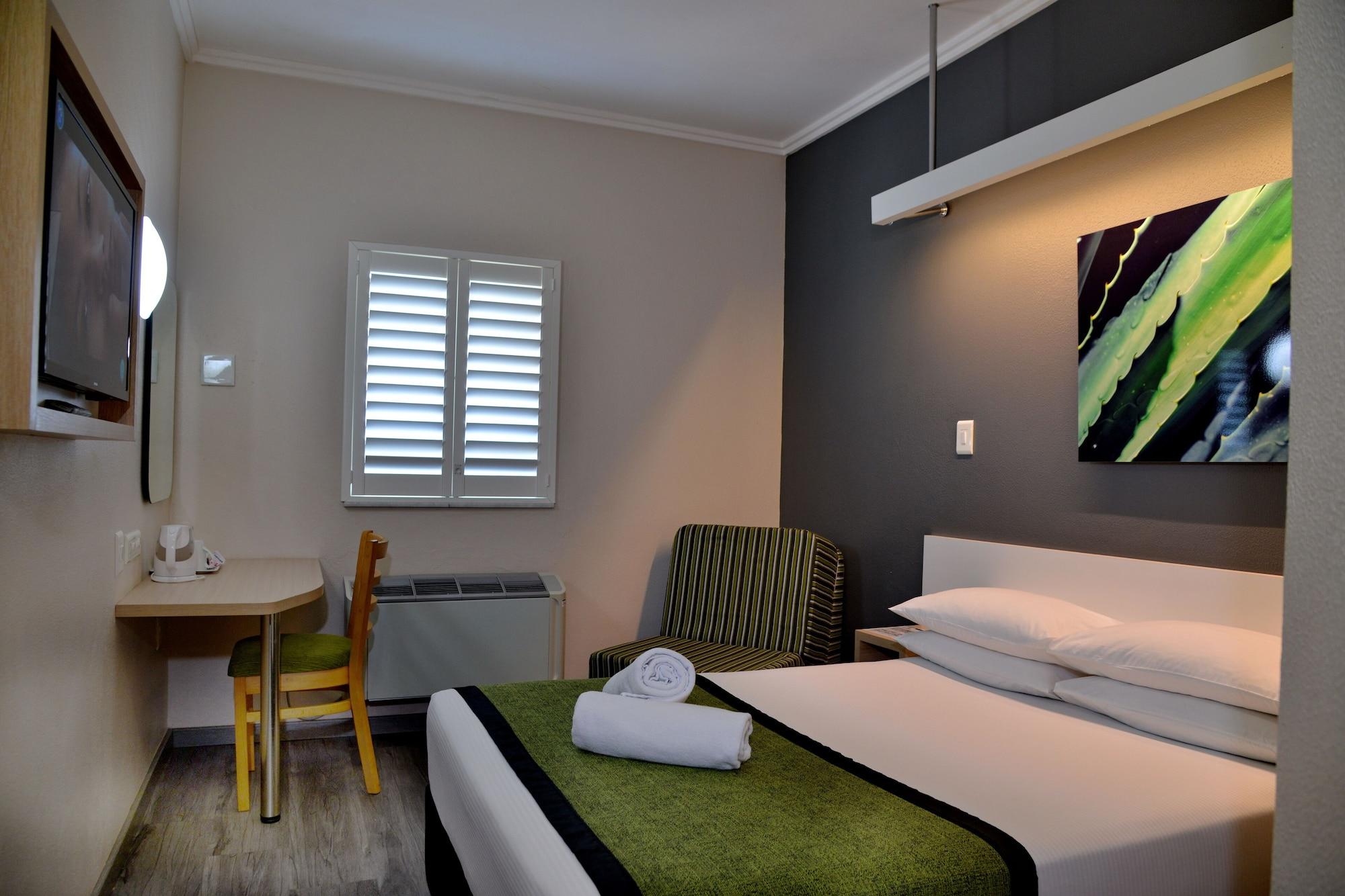 Road Lodge Umhlanga Ridge ダーバン エクステリア 写真