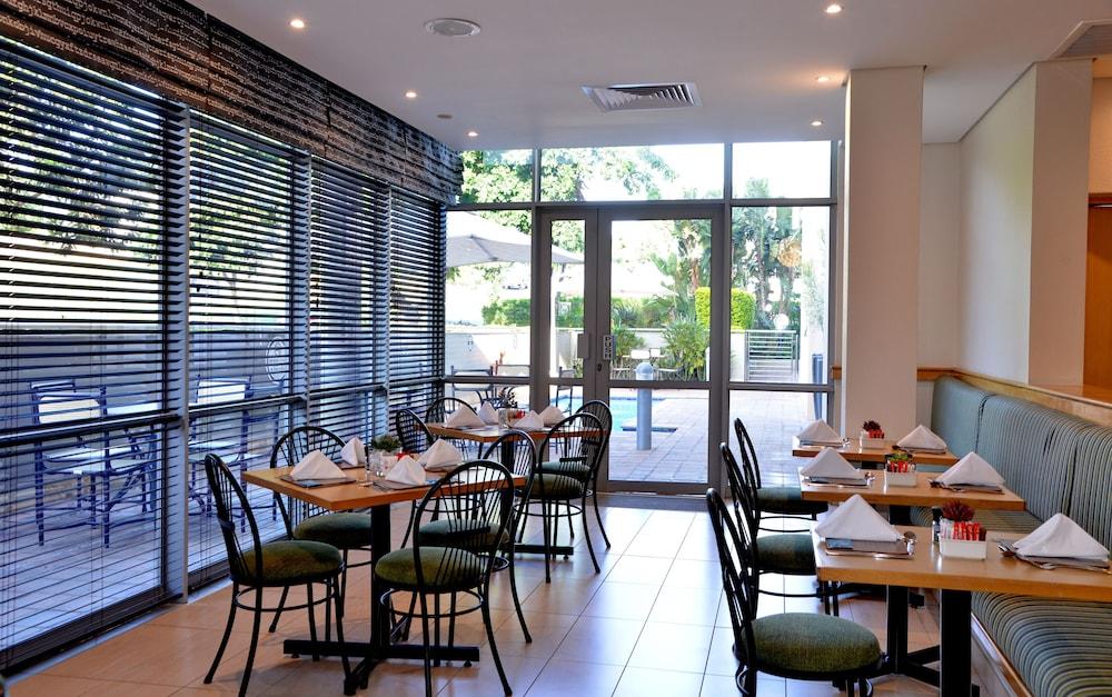 Road Lodge Umhlanga Ridge ダーバン エクステリア 写真