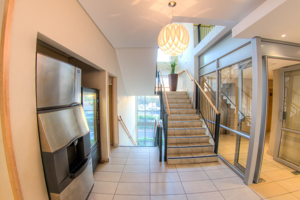 Road Lodge Umhlanga Ridge ダーバン エクステリア 写真